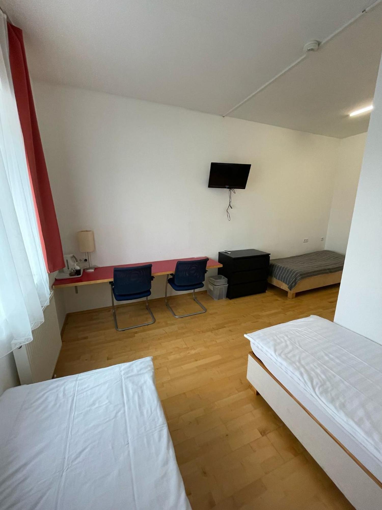 Workbase Hostel Wien Eksteriør bilde