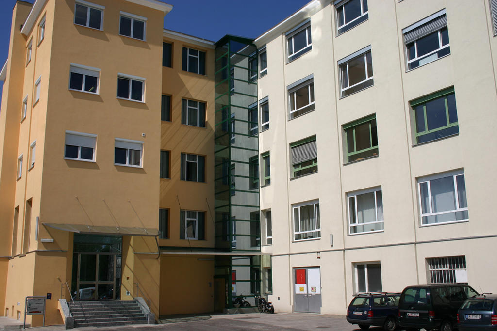 Workbase Hostel Wien Eksteriør bilde