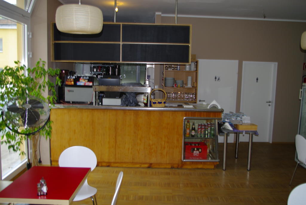 Workbase Hostel Wien Eksteriør bilde